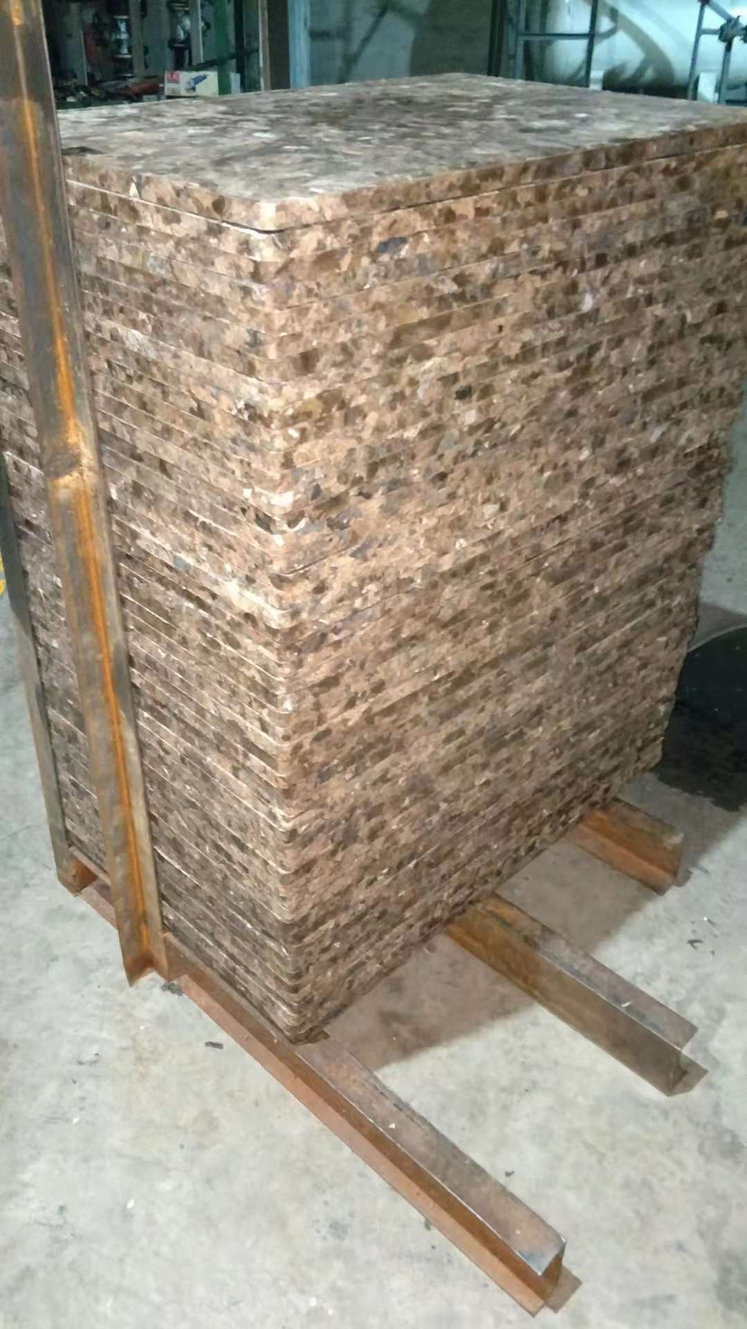 高密度樹脂纖維板